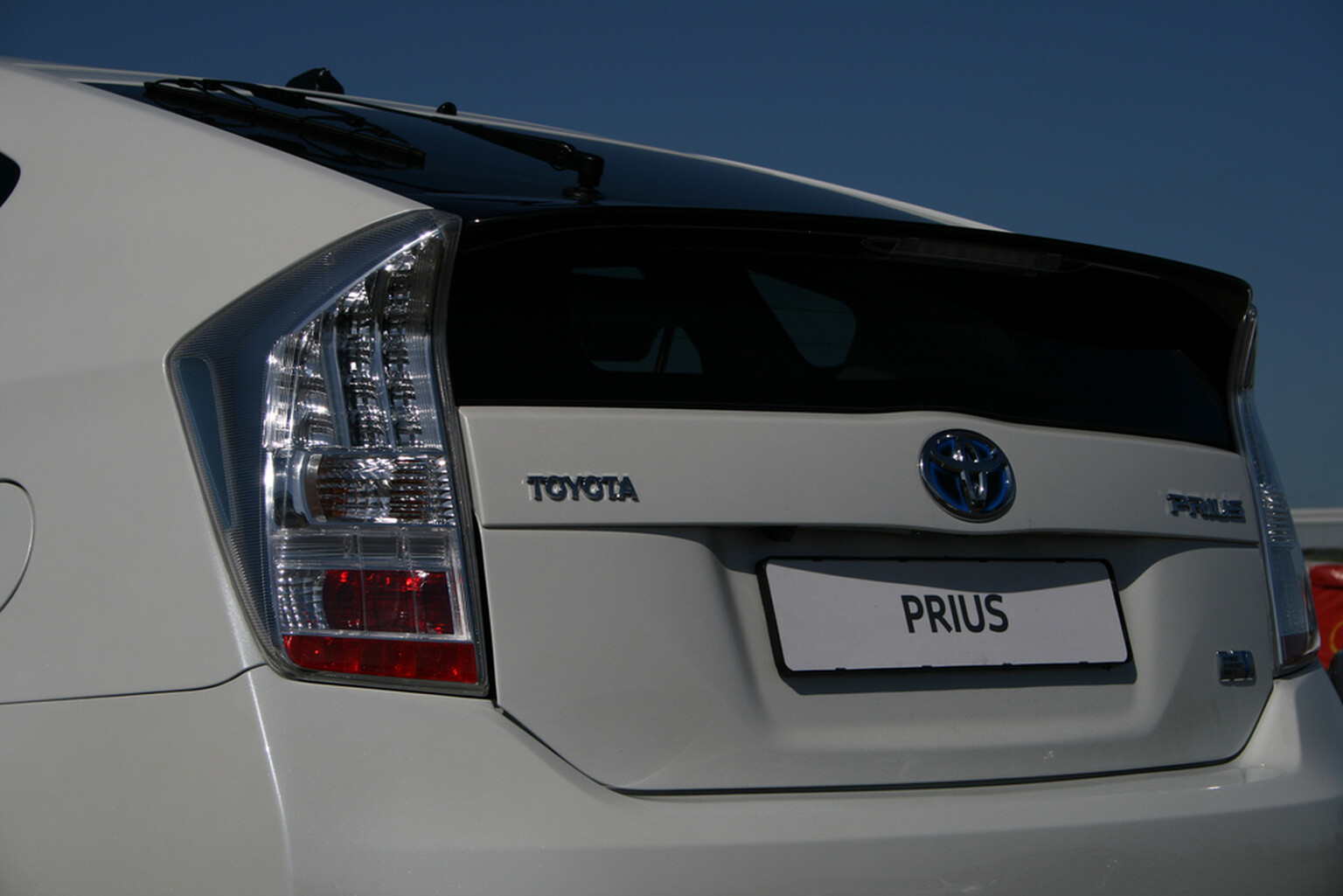 Man powers home using a Toyota Prius during storm blackout