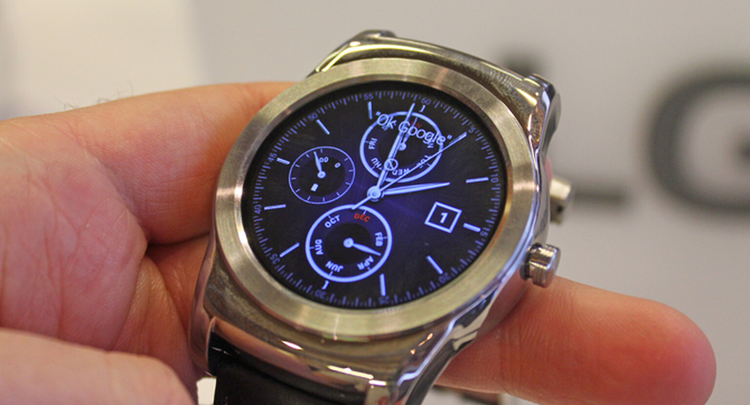 LG Watch Urbane hands-on review at MWC 2015