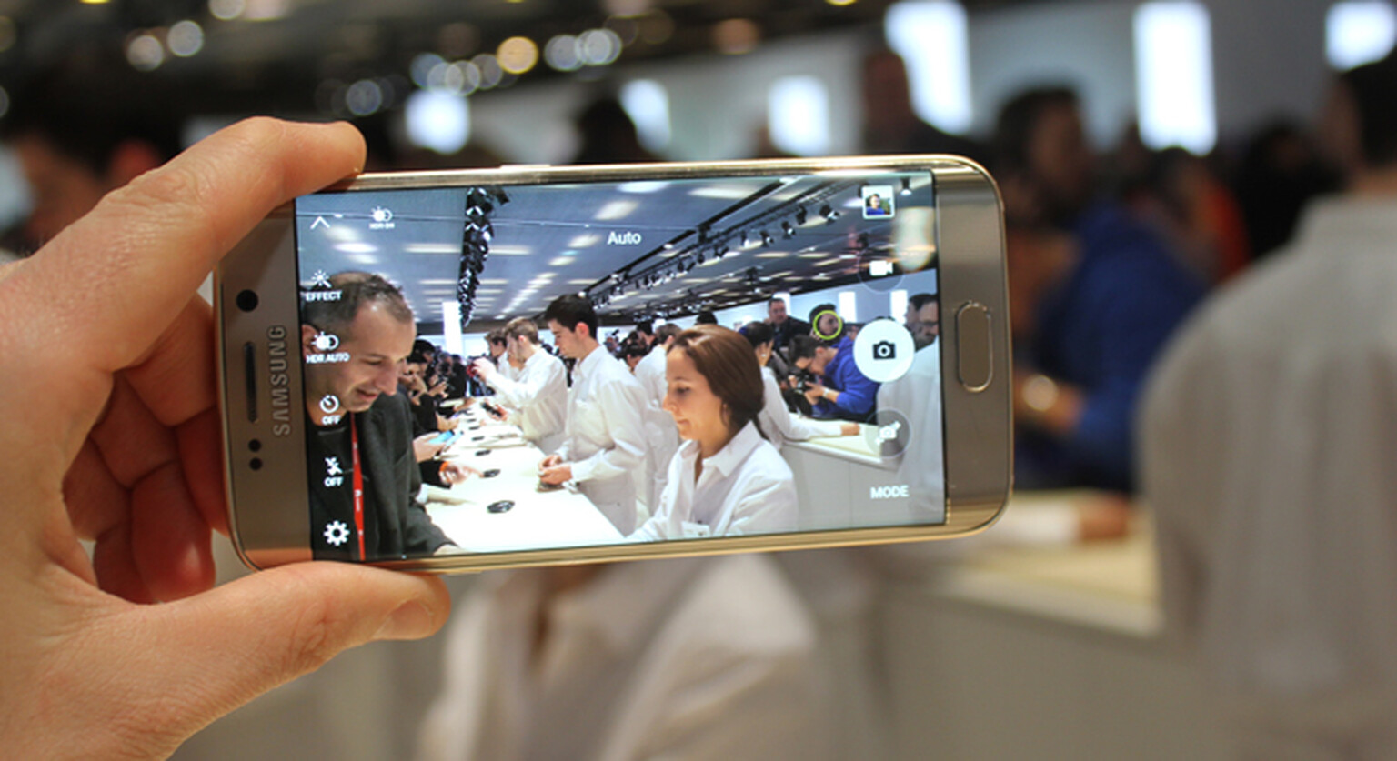 Samsung Galaxy S6 Edge headed to Vodafone, EE, Three, O2, Virgin Media