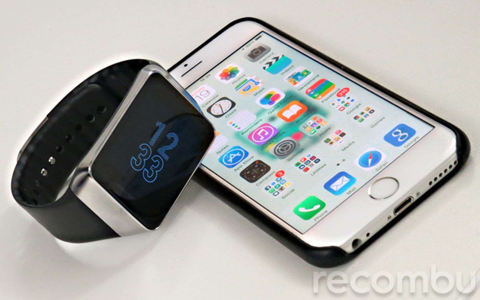 Someday soon Android Wear and iOS might play nice