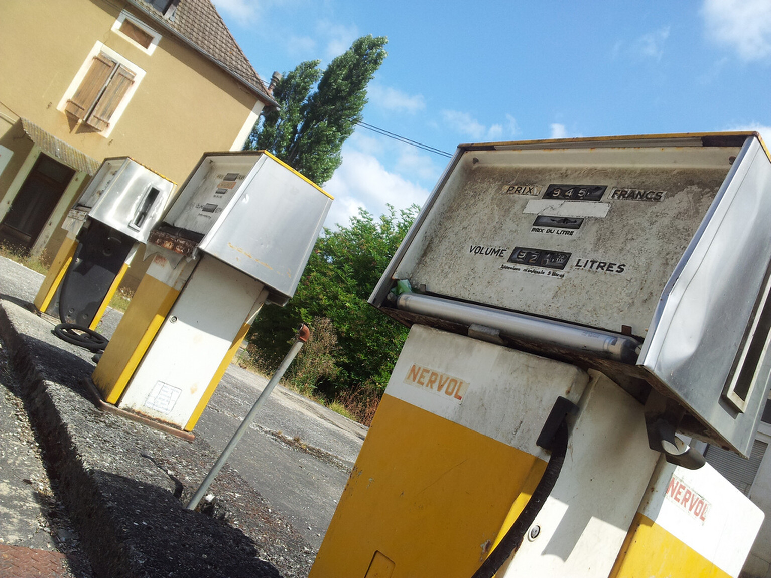 2070 will see the death of the petrol car, Shell predicts