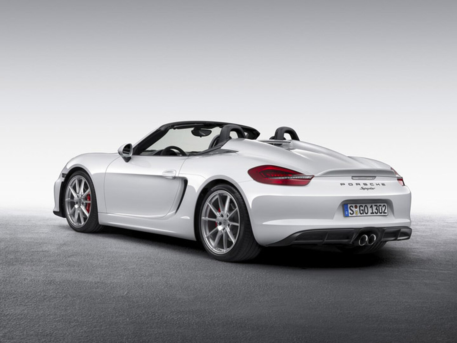 2015 Porsche Boxster Spyder is a motoring purist's dream