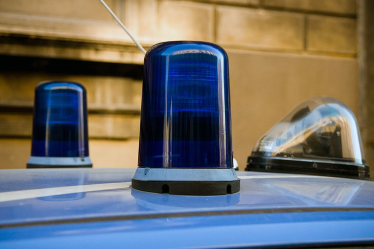 Warning issued after driver assaulted by police impersonators
