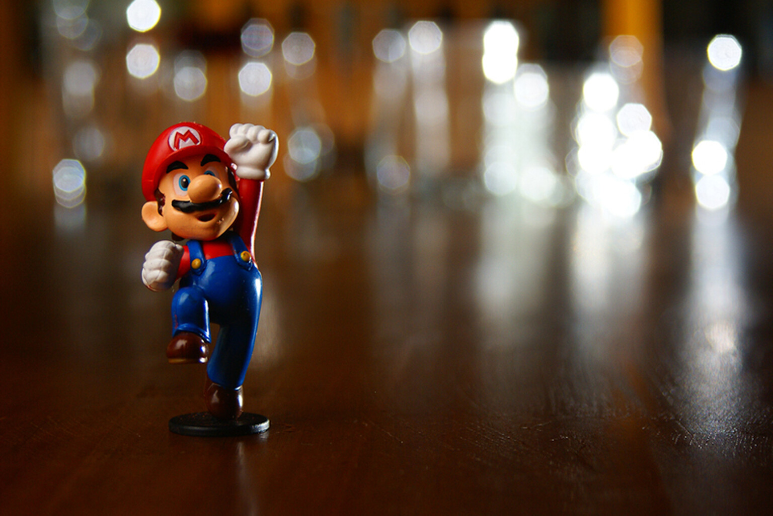 Nintendo is planning to release five mobile games by 2017