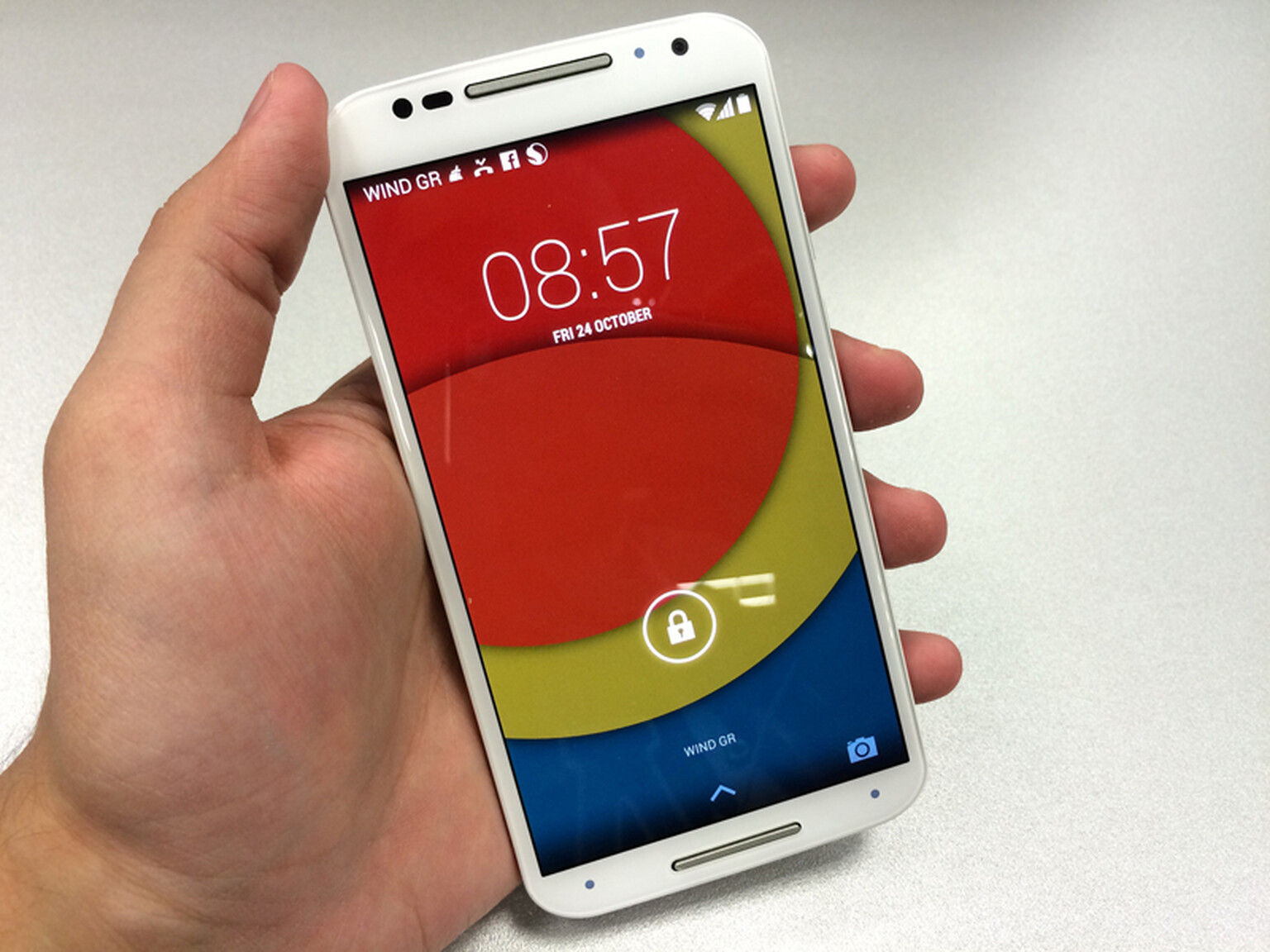 Get a Moto X with a £100 discount in Motorola’s 48-hour sale