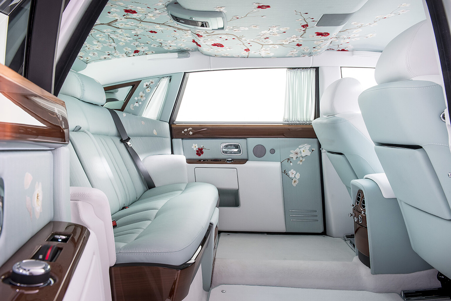 How many cows are needed to make the interior of a Rolls-Royce?