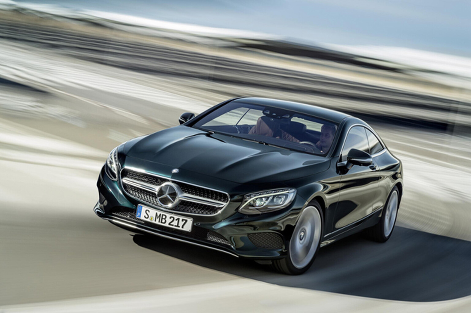 New Mercedes S-Class Coupé leans into corners