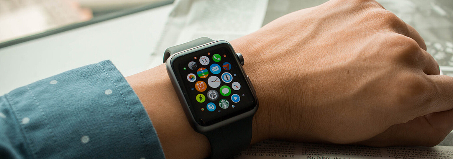 Apple Watch 2 launching next year