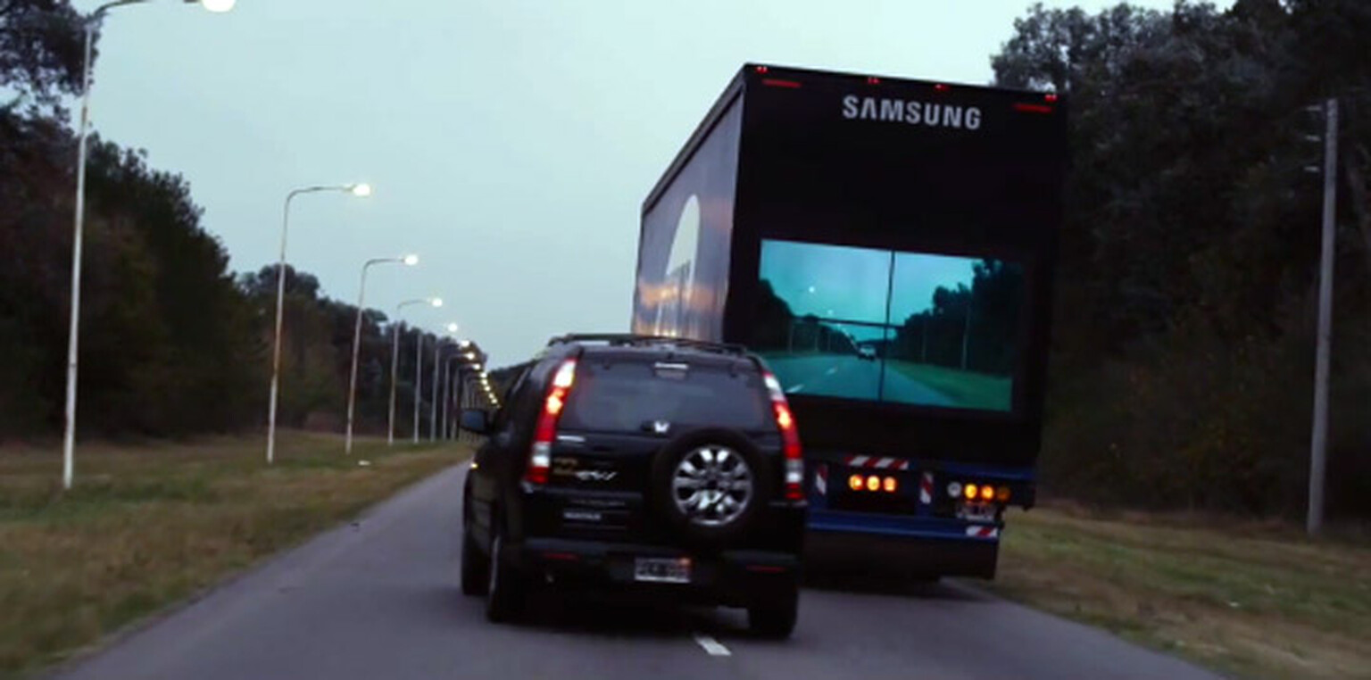 Samsung 'Safety Truck' technology to make overtaking less dangerous?