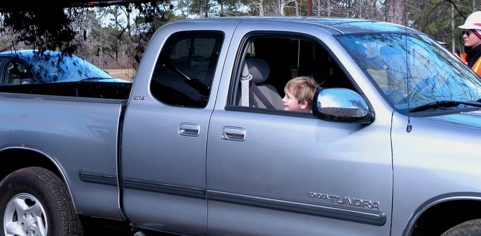 10-year-old caught driving parent's car, says he's 'a dwarf who forgot his driver’s licence'