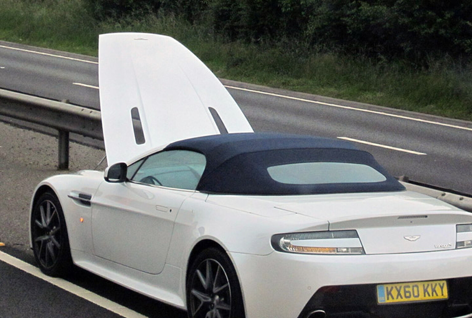 Heatwave responsible for spike in motorist breakdowns and blunders