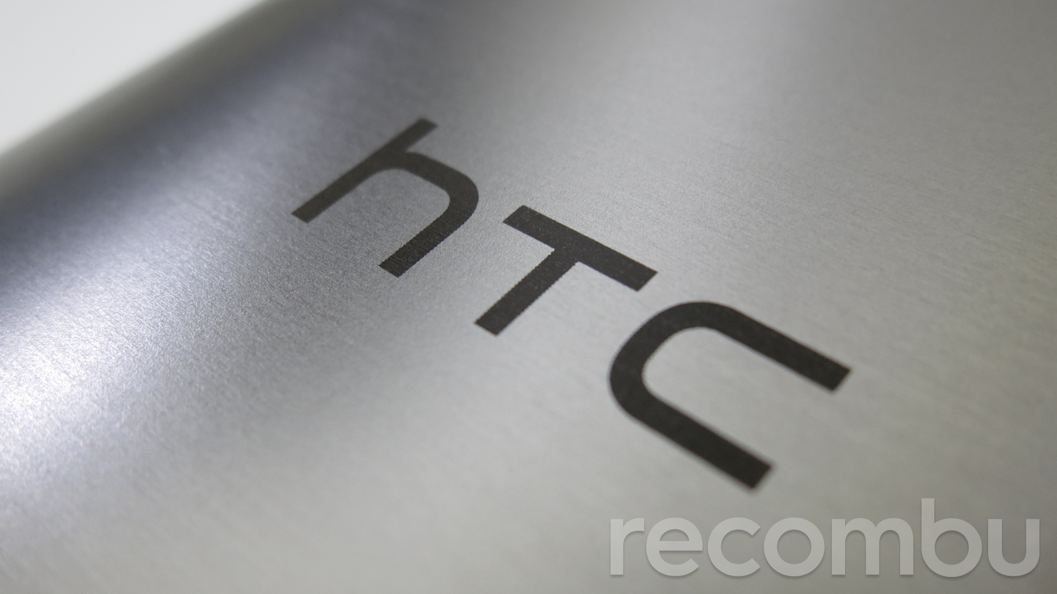HTC Aero: In a nutshell