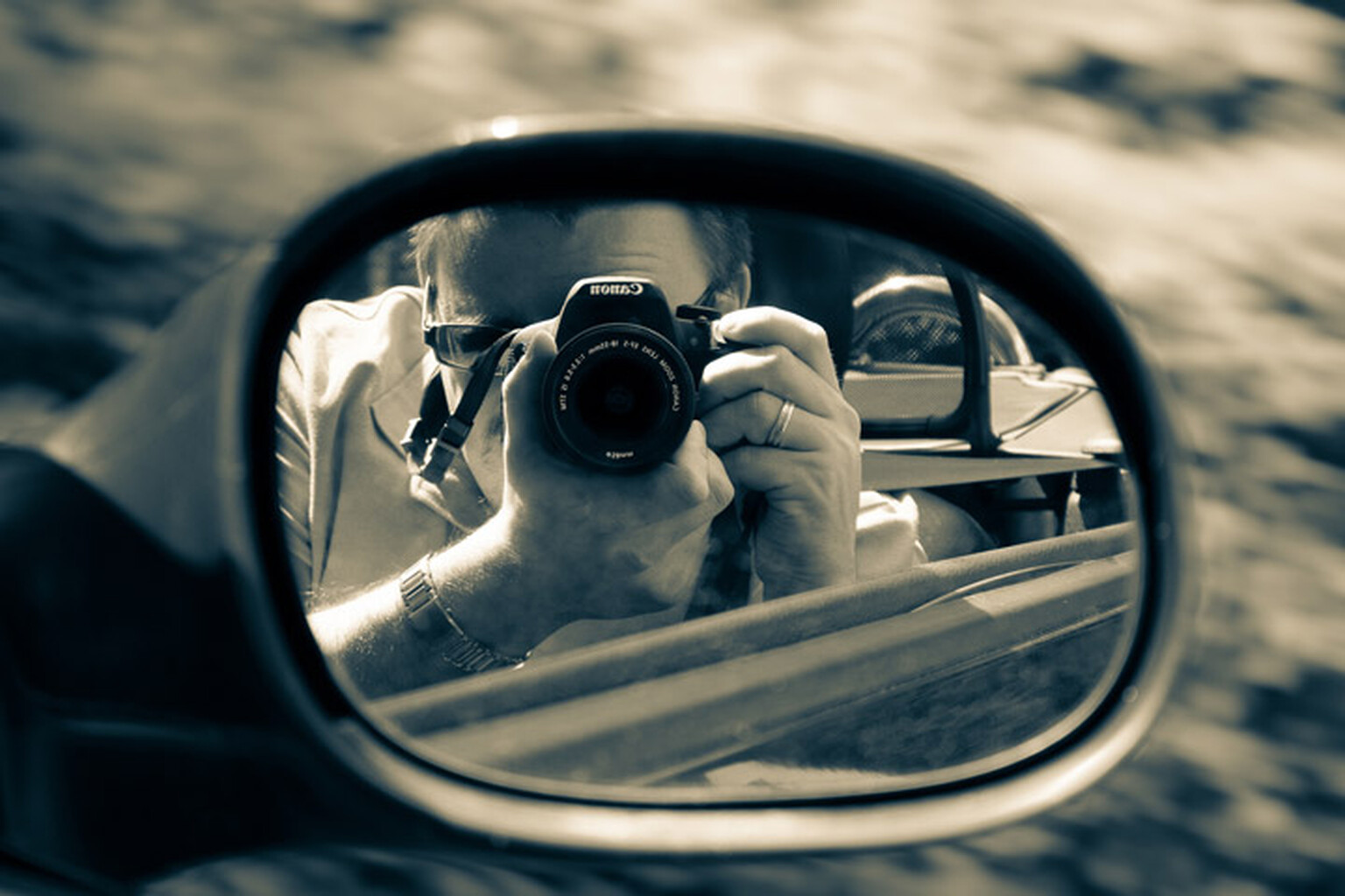 Selfie-ish driving: Young driver smartphone habits endangering road users