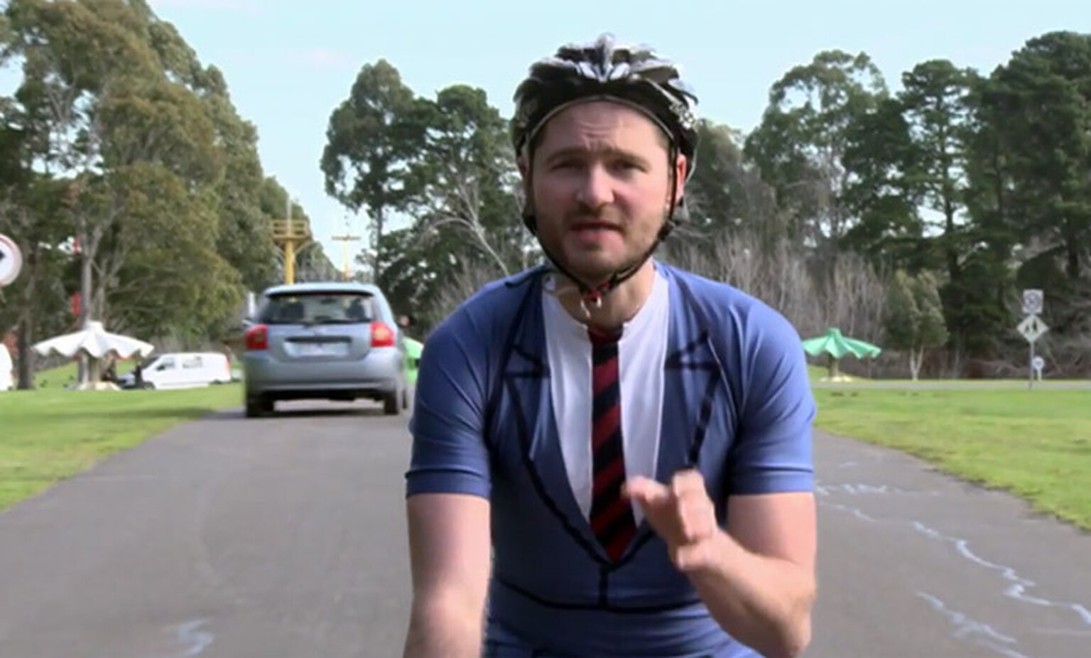 Australian cycling video tells road users to stop being wankers