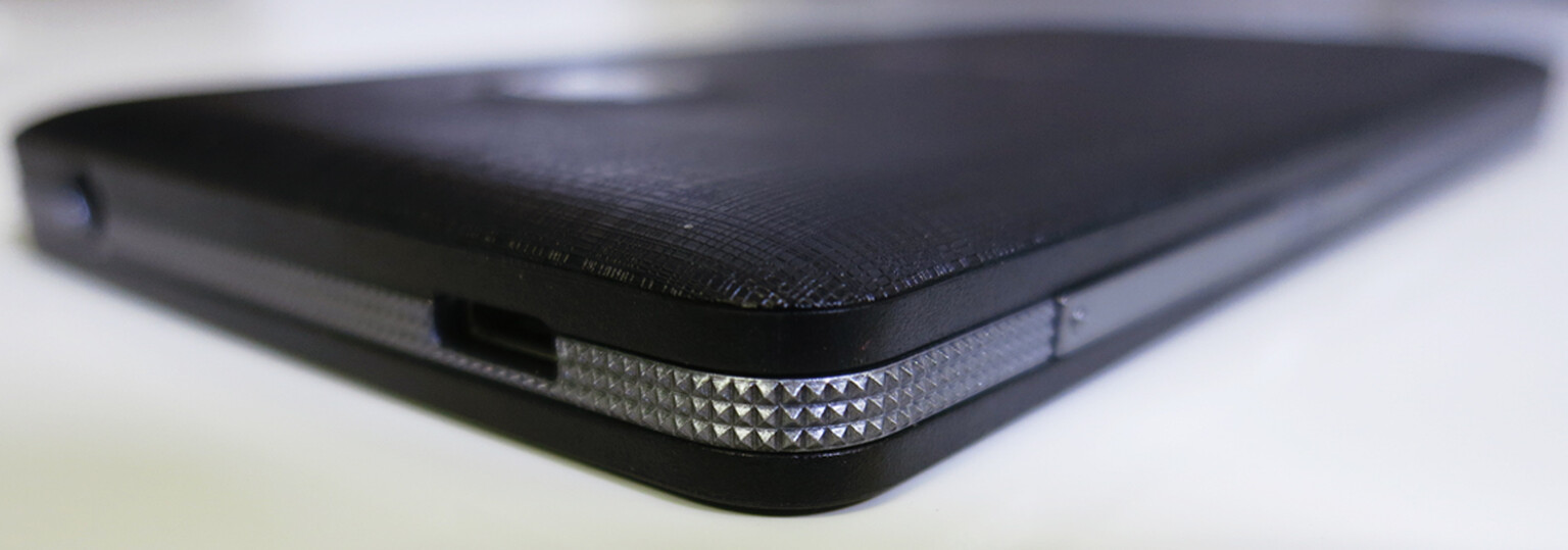 Acer Liquid M220 Review: In Depth