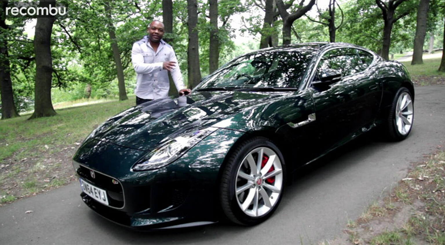 Jaguar F-Type V6S video review: Manual for the win?