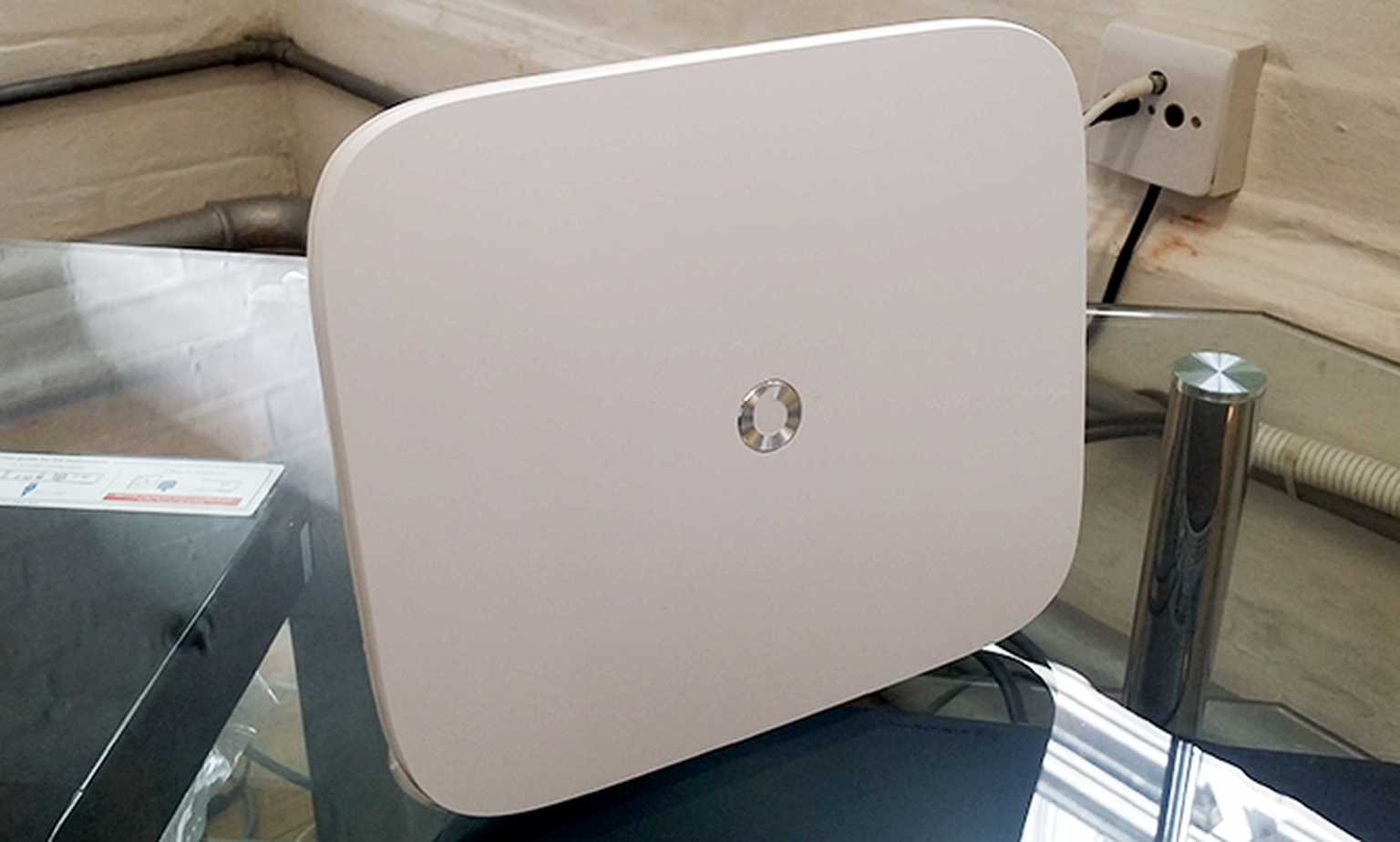 Vodafone Connect app and router: Hands on demo