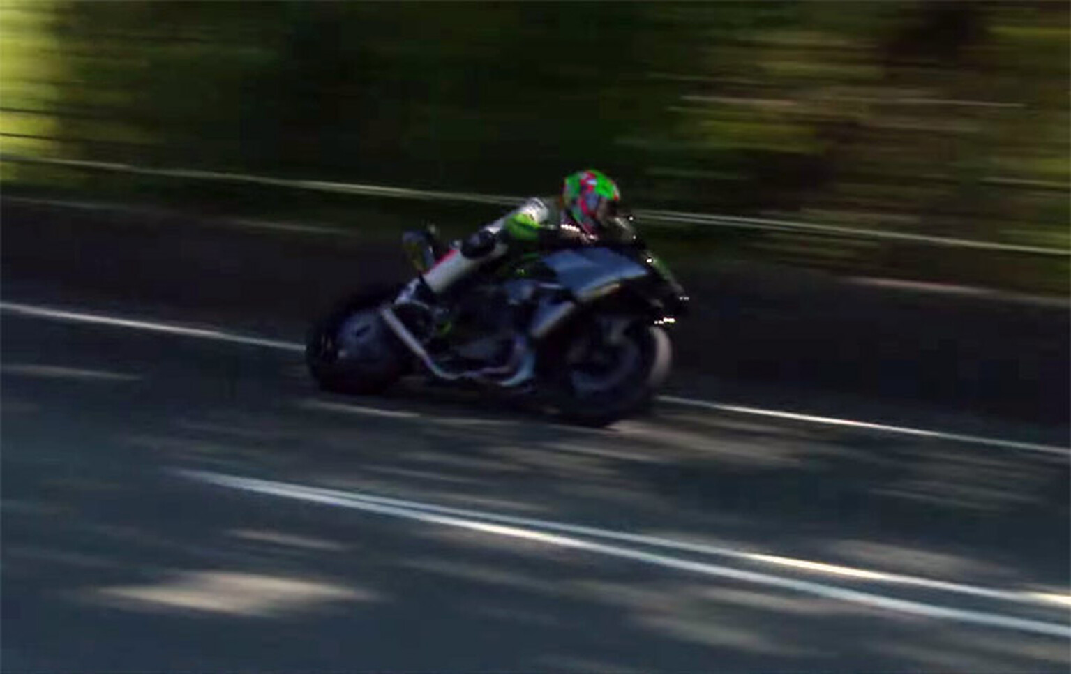 Kawasaki Ninja H2R TT on-board video is two-wheeled madness you need to see