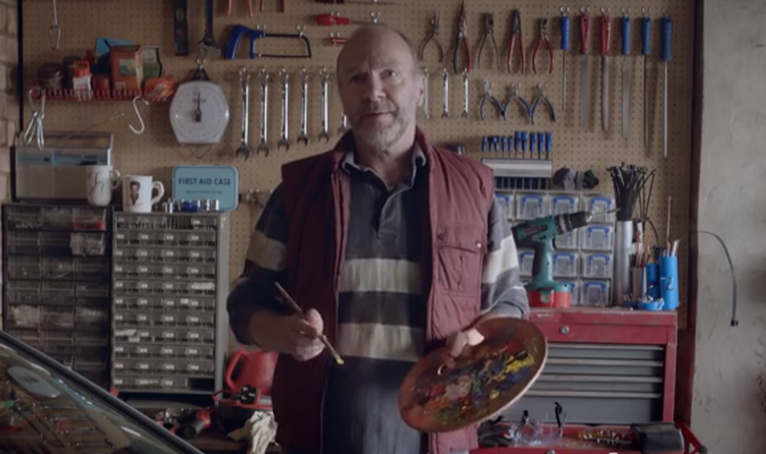 Creepy #WorstFavour Halfords advert given all-clear despite complaints