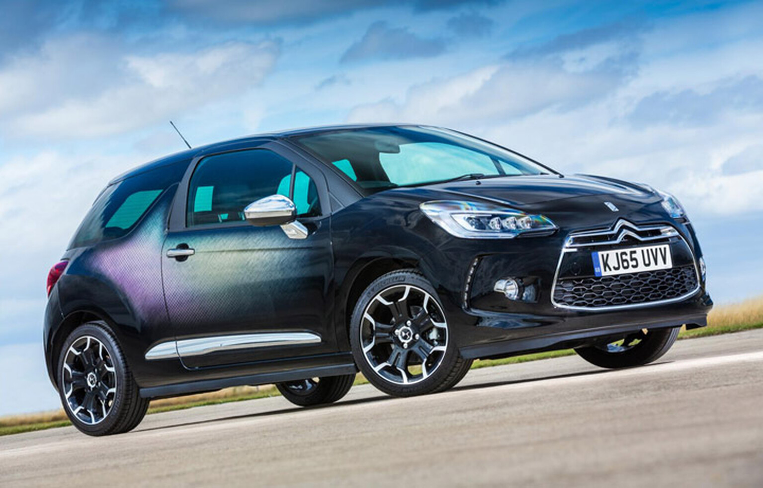 DS 3 Dark Light Limited Edition becomes a production reality