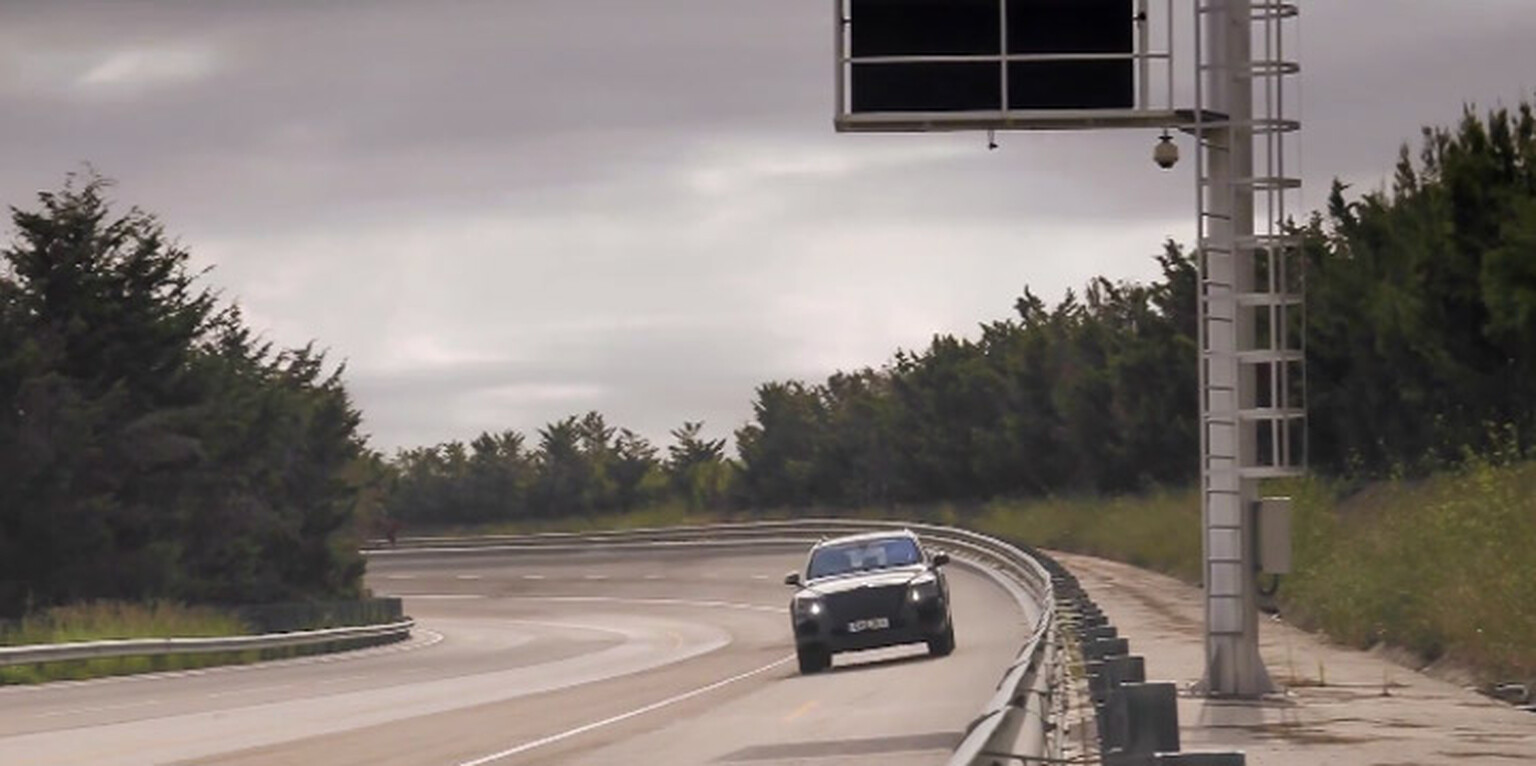 Bentley Bentayga wants to be the world's fastest SUV