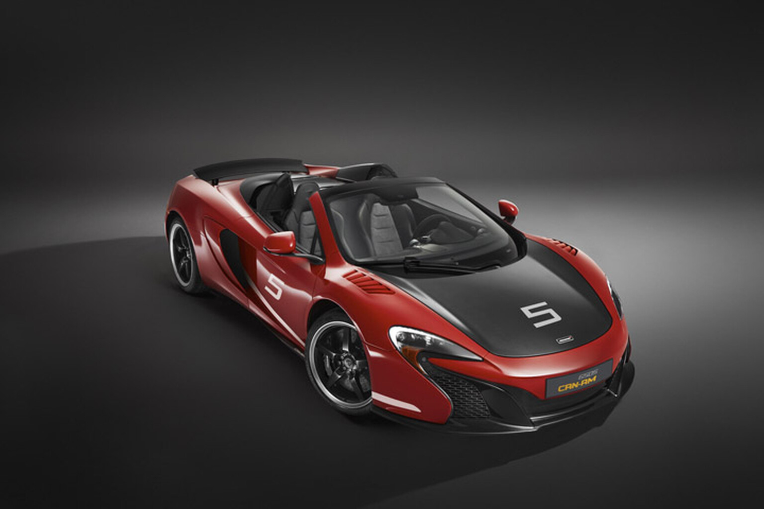 McLaren 650S Can-AM celebrates old British racing glory
