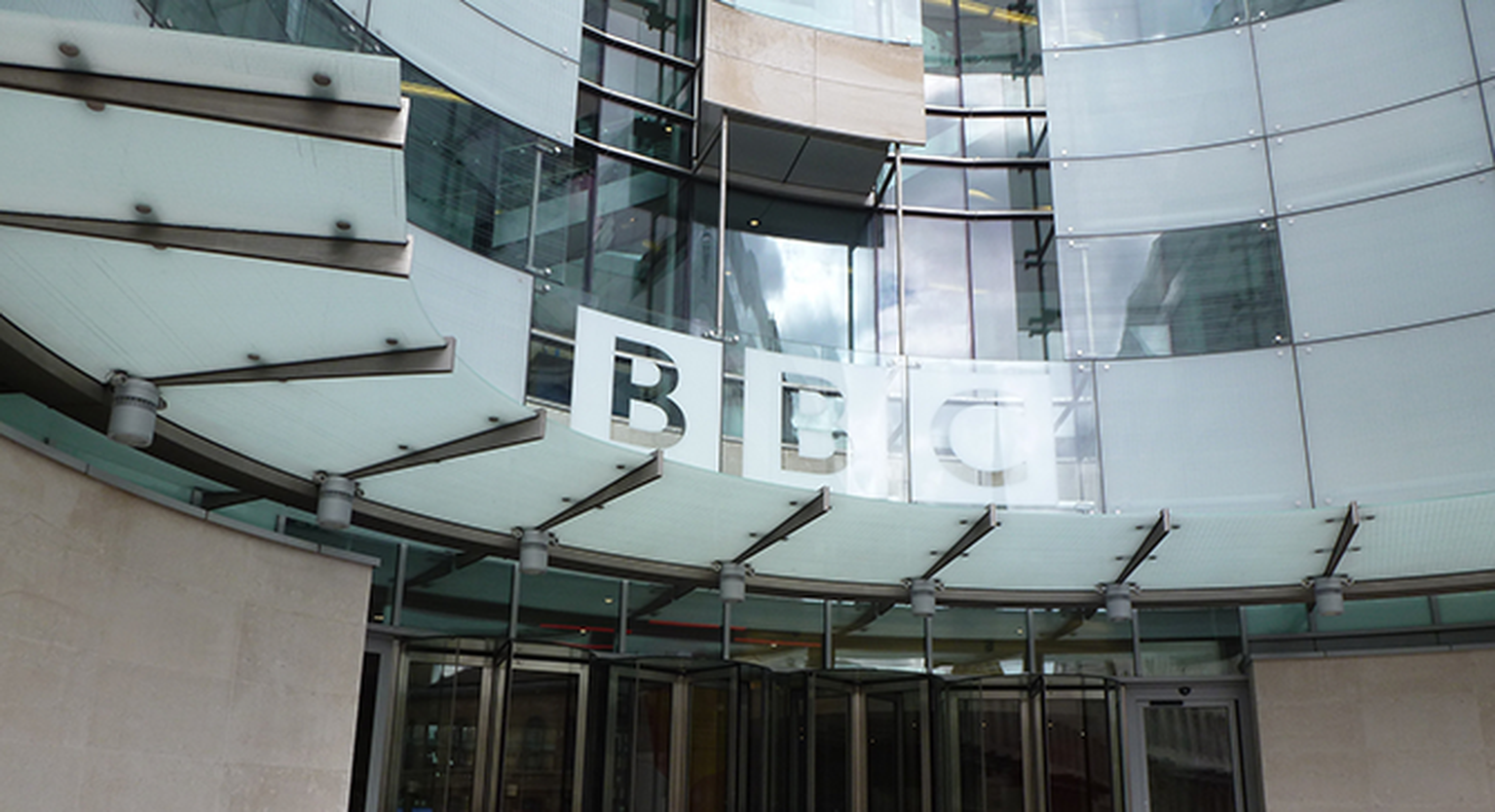 Channel 4 boss: Swapping BBC licence for tax would lead to more government cuts
