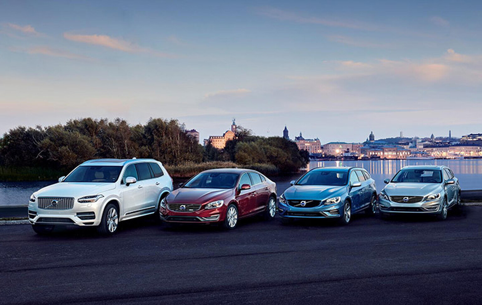 Volvo going all-in with plug-in hybrids
