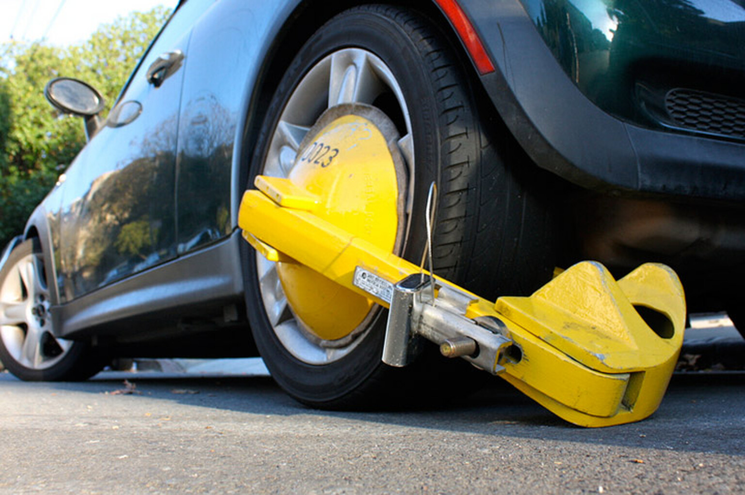Sharp rise in number of cars towed blamed on vehicle tax changes