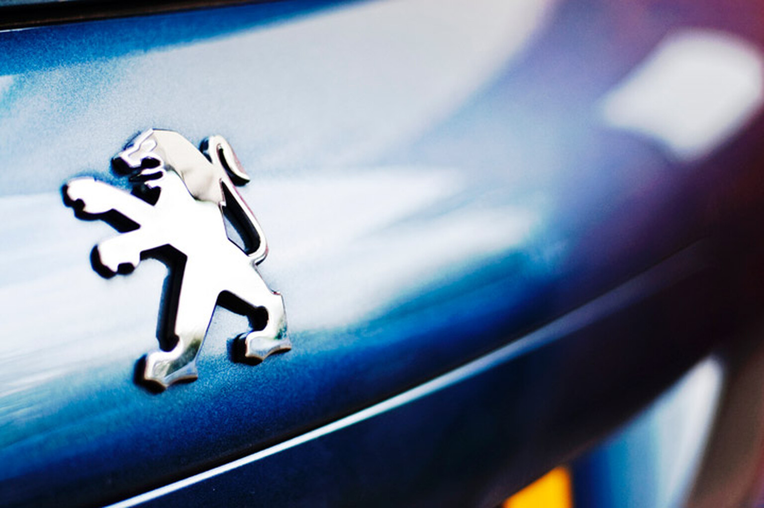 Peugeot fights to protect diesels in light of VW emissions scandal