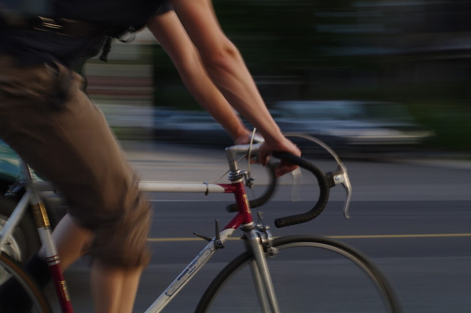 Violent cyclist attack caught on video