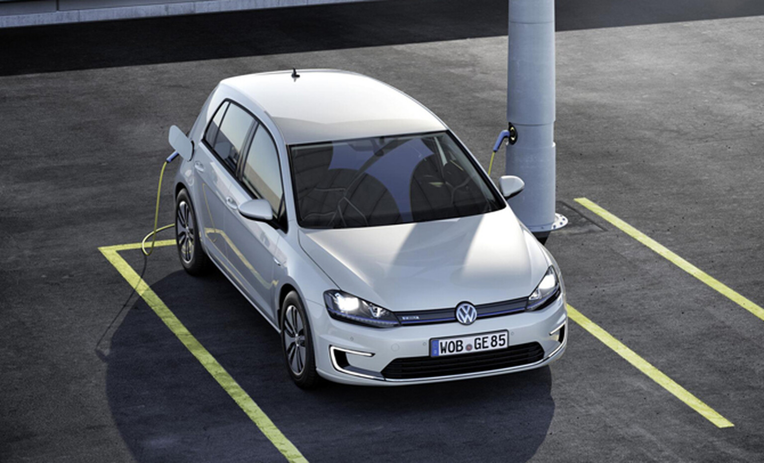 VW e-Golf images, UK price and specs