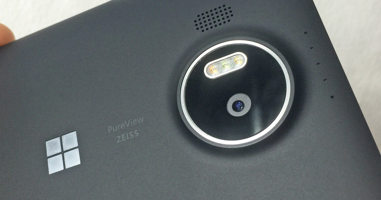 Microsoft Lumia 950 and Lumia 950 XL camera review