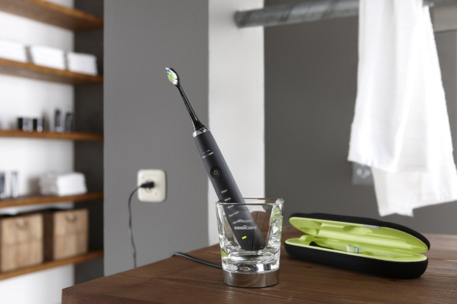 Win a Philips HX9352 Sonicare Diamond Clean Toothbrush: Recombu's 12 Days of Christmas