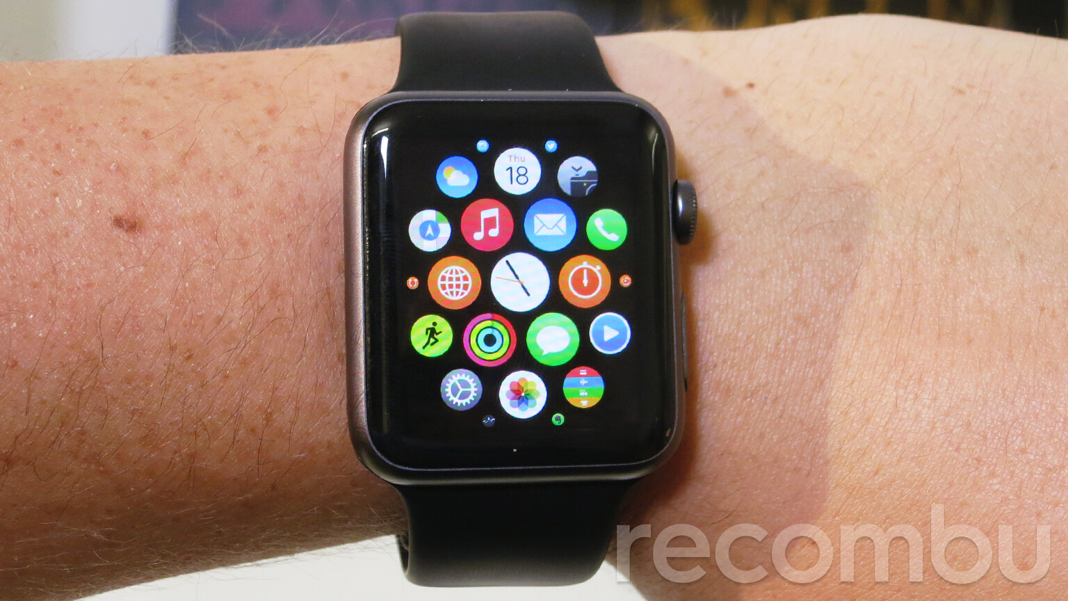 Deal of the day: £50 off the Apple Watch