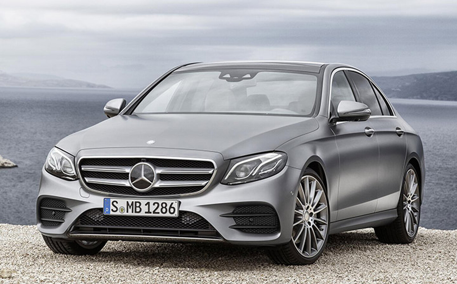 Put your hands together for the 2016 Mercedes-Benz E-Class saloon