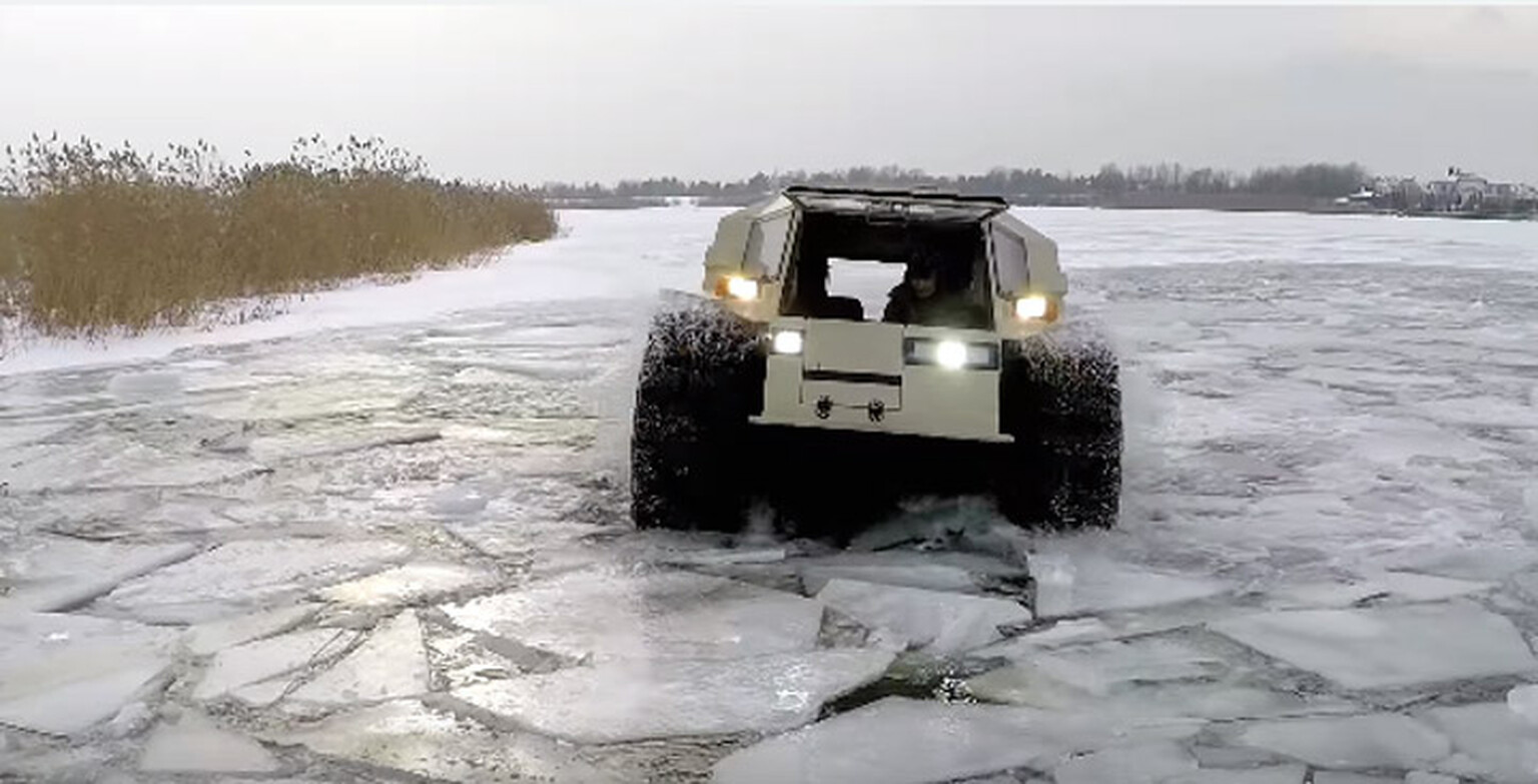 This cute Russian ATV laughs in the face of dangerous conditions