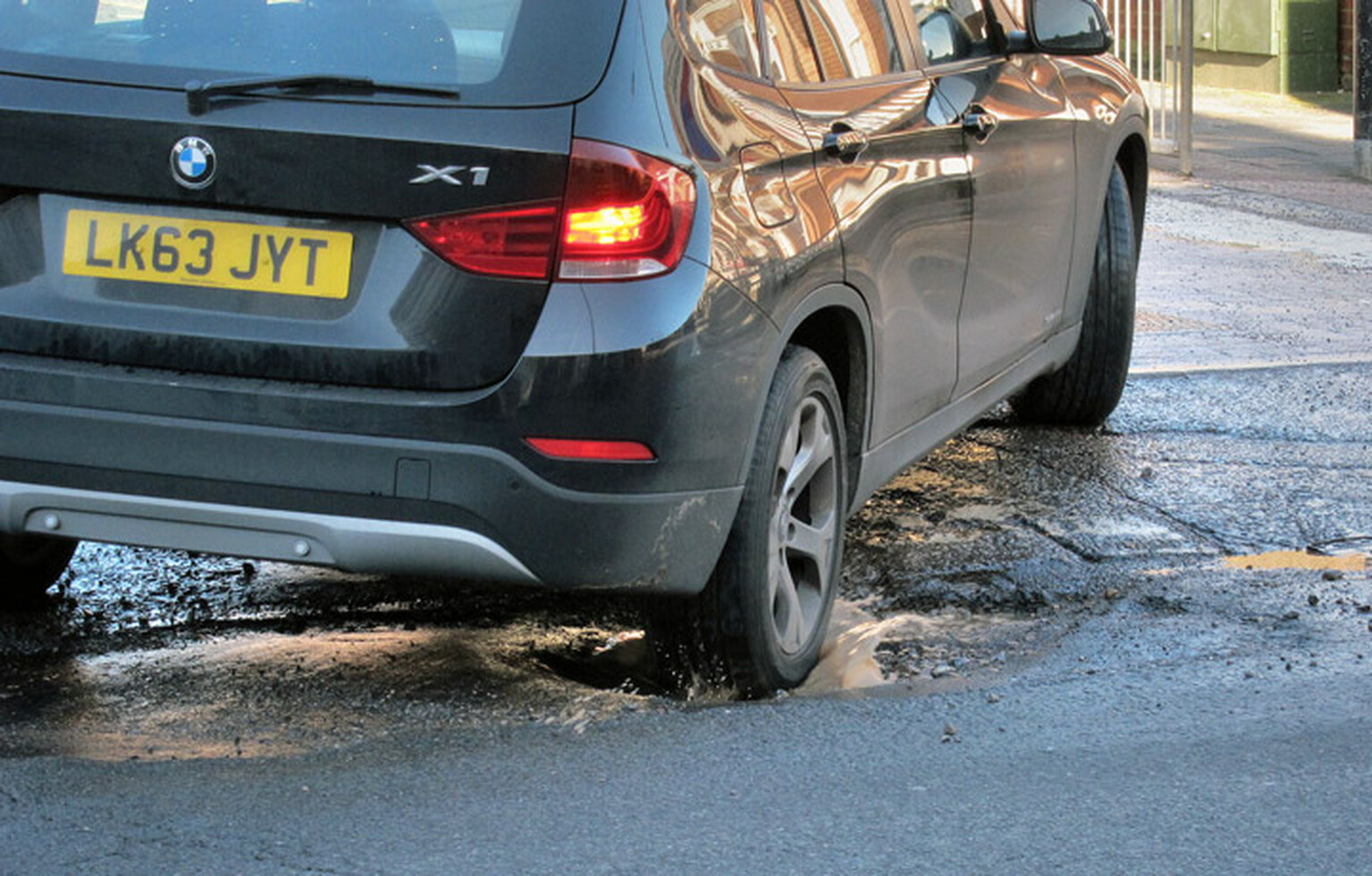 Spike in pothole-related breakdowns highlights issue of ageing road network