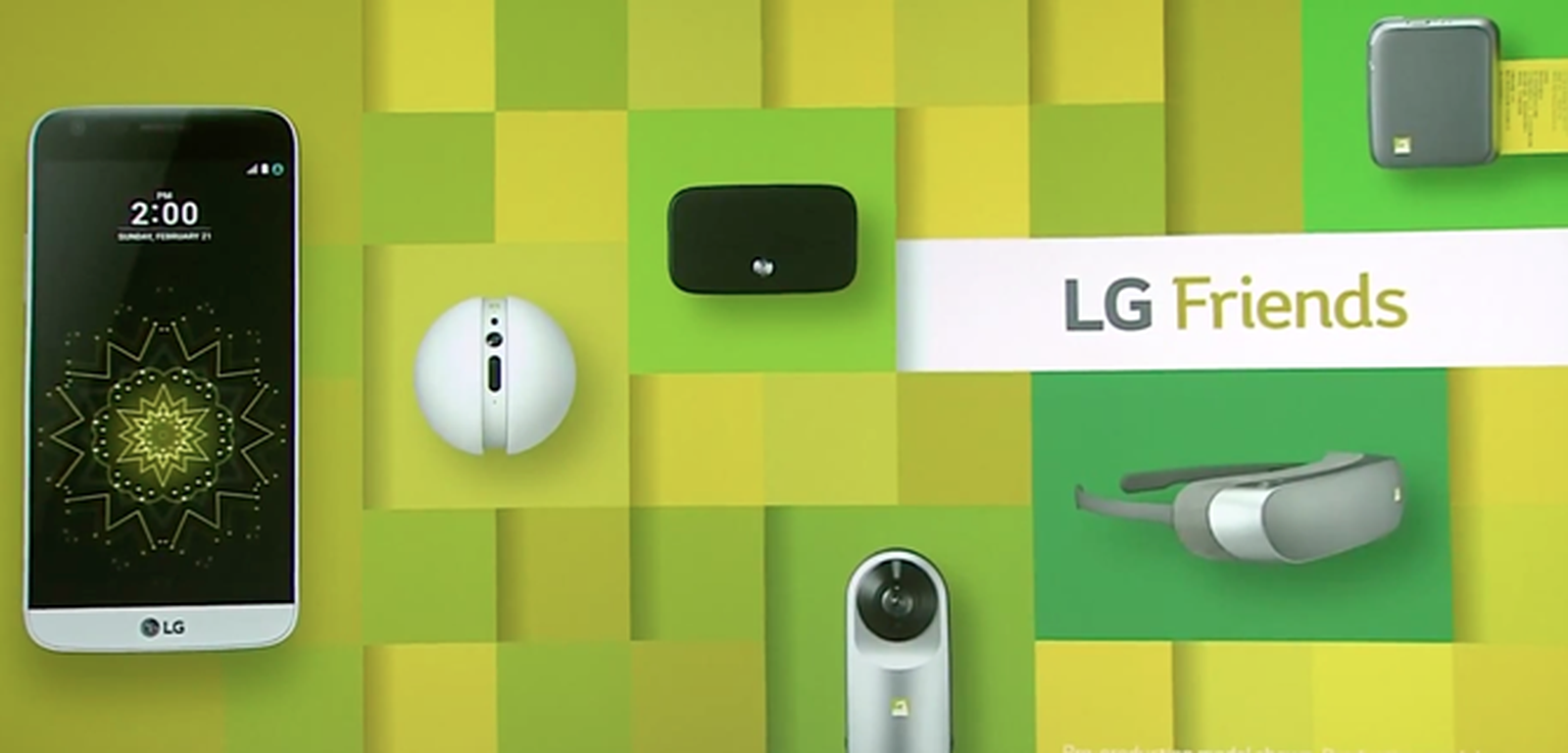 Meet LG’s Friends in the Playground: Modular cameras, speakers and VR headsets