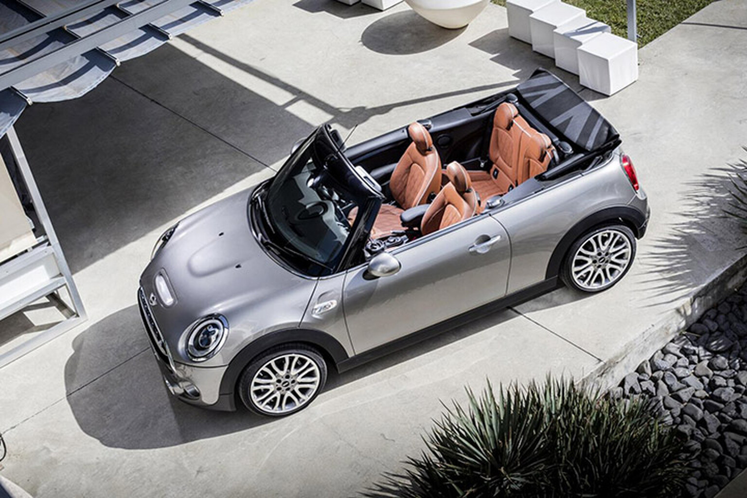 Mini Convertible launch celebrated with Mini Open 150 Edition