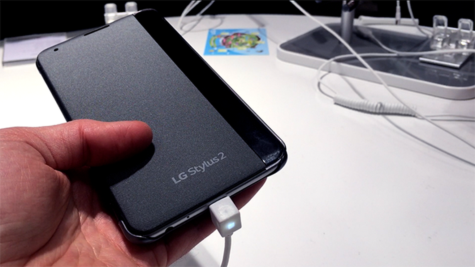 LG Stylus 2 hands-on review | MWC 2016