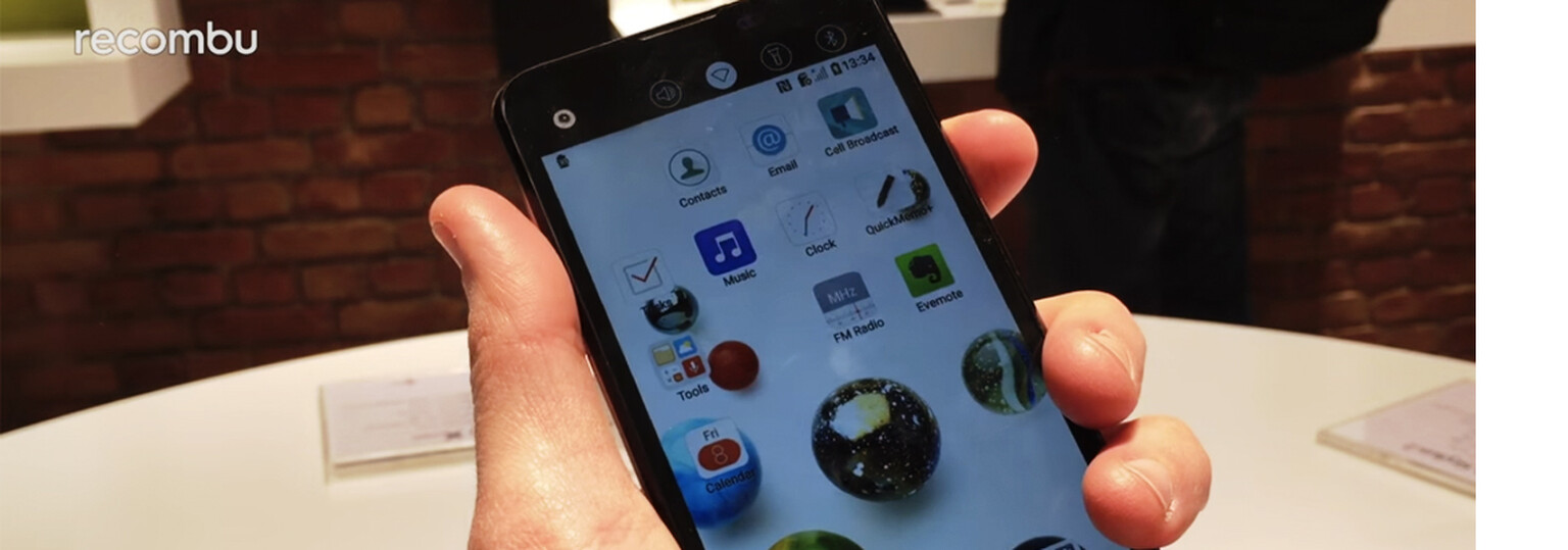 LG X Screen hands-on review | MWC 2016