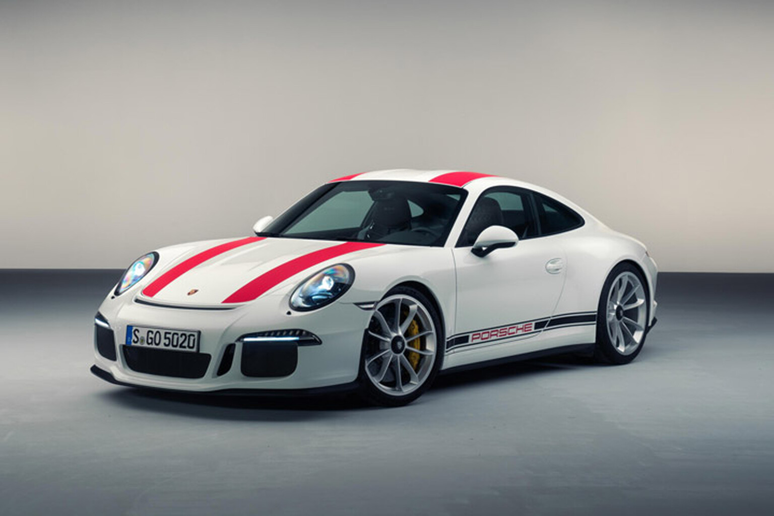 Porsche 911 R: The lightest, purest 911 money can buy