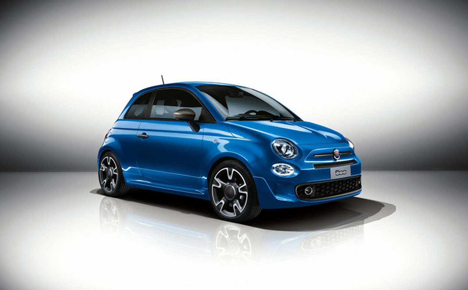 Fiat 500 given a sporty 'S' makeover