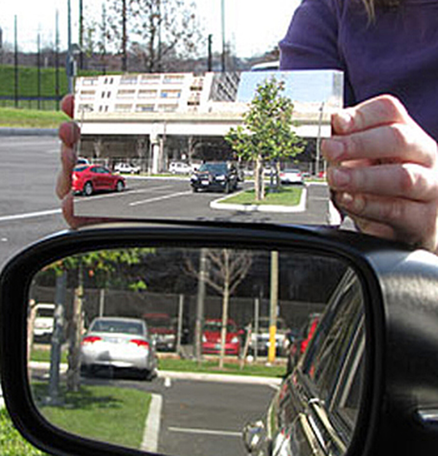New wide angle wing mirror eliminates blind spots