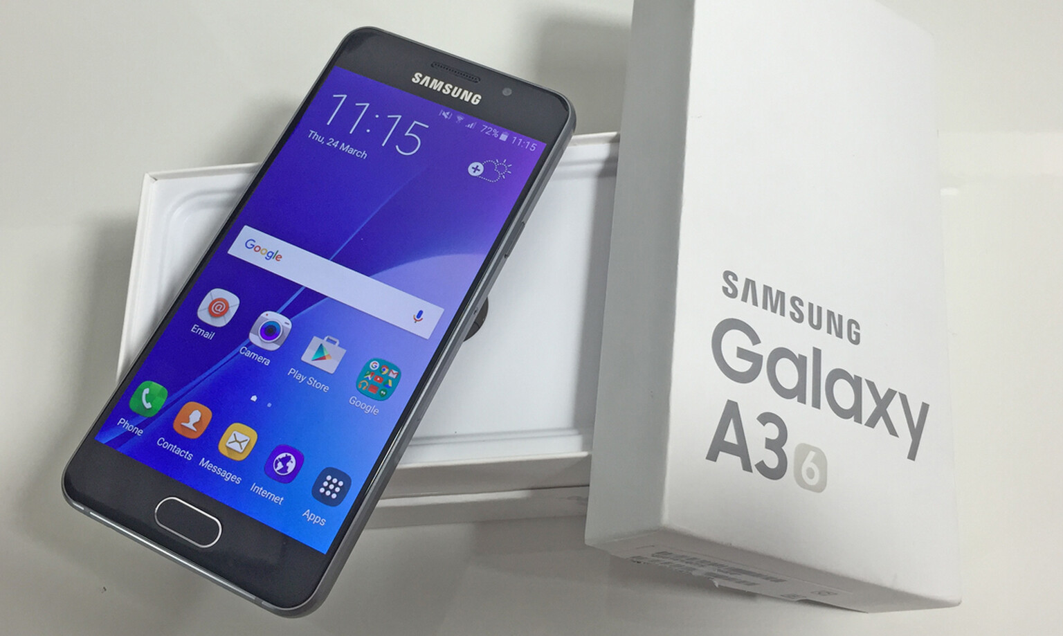 Samsung Galaxy A3 2016 model: Unboxing and what's the difference?