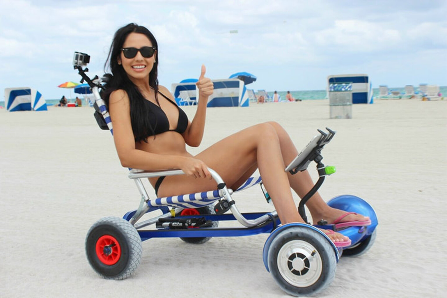 HoverSeat turns your hoverboard into a mobile deckchair