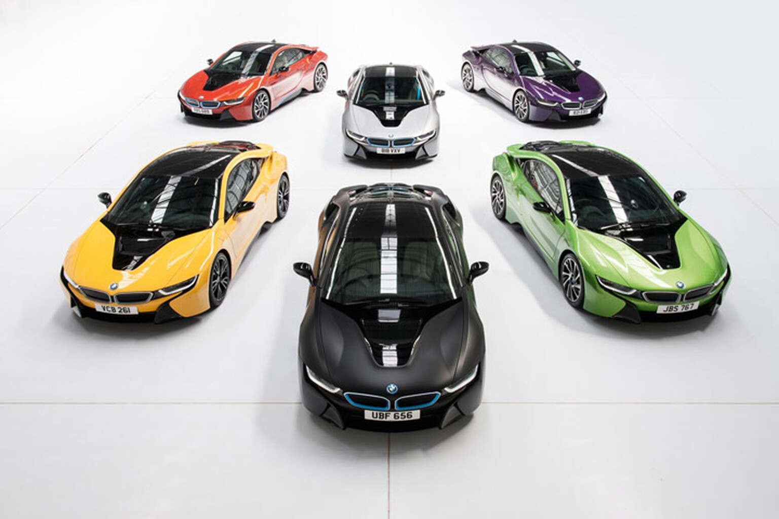The BMW i8 now comes in loads of funky colours