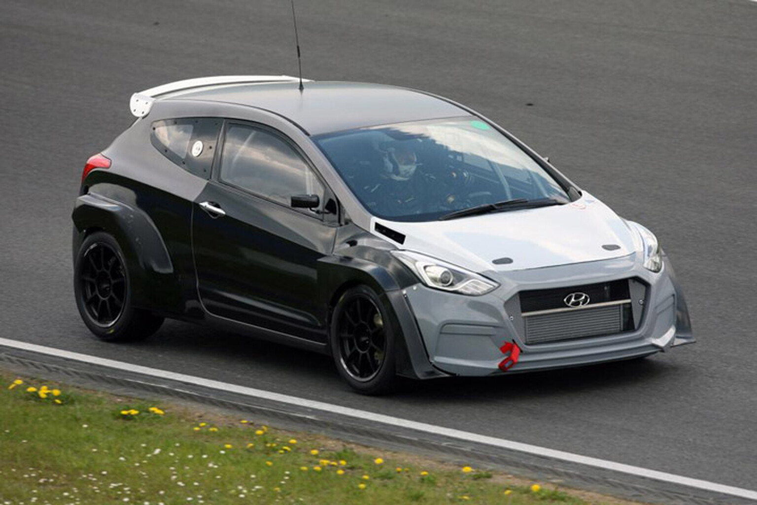 Hyundai i30 N hot hatch to prove itself at the Nurburgring 24h