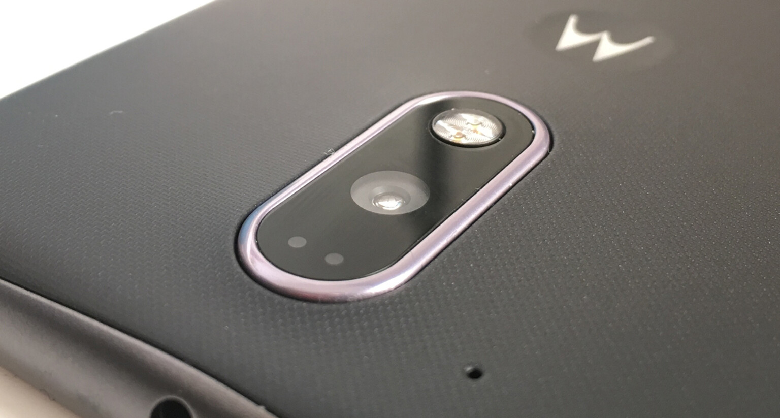 Moto G4 Plus camera review and comparison vs Moto G4 camera